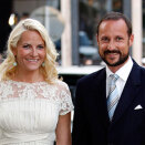 1. - 3. juli: Kronprinsparet er til stede ved bryllupet mellom H.F.H. Fyrst Albert ll av Monaco og Charlene Wittstock (Foto: Lise Åserud, Scanpix)